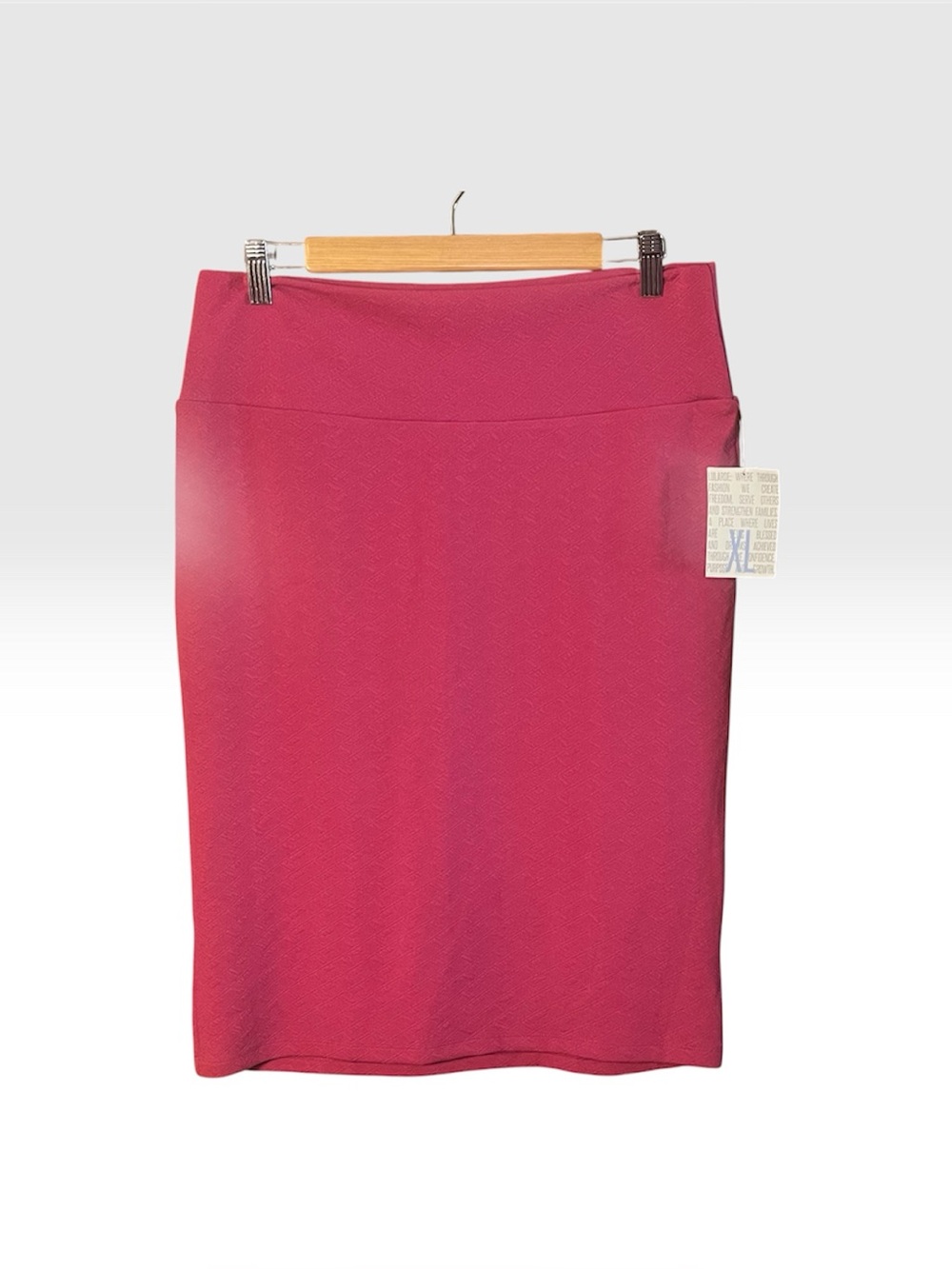 LuLaRoe Dark Fuchsia Pencil Skirt - Women new with tags sz XL textured pattern